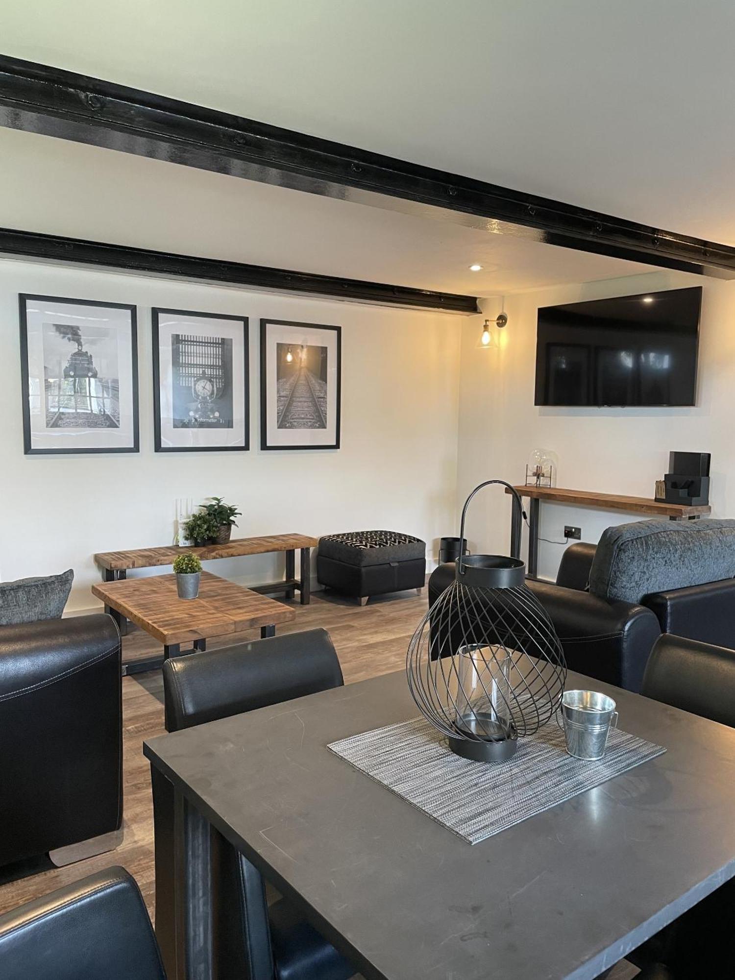 Booking Urban At Halstead Halstead  Exteriér fotografie